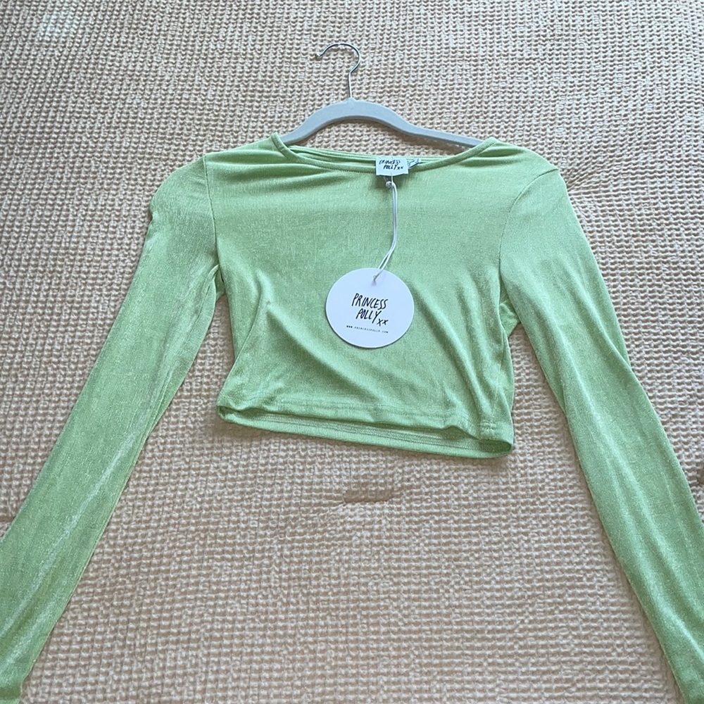BRAND NEW Princess Polly Long Sleeve Green Top!